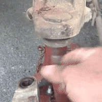 gif of a bad jeep ball joint